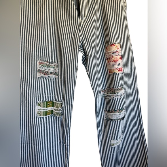 POL Blue and White Striped Patchwork Pants - Picture 2 of 7